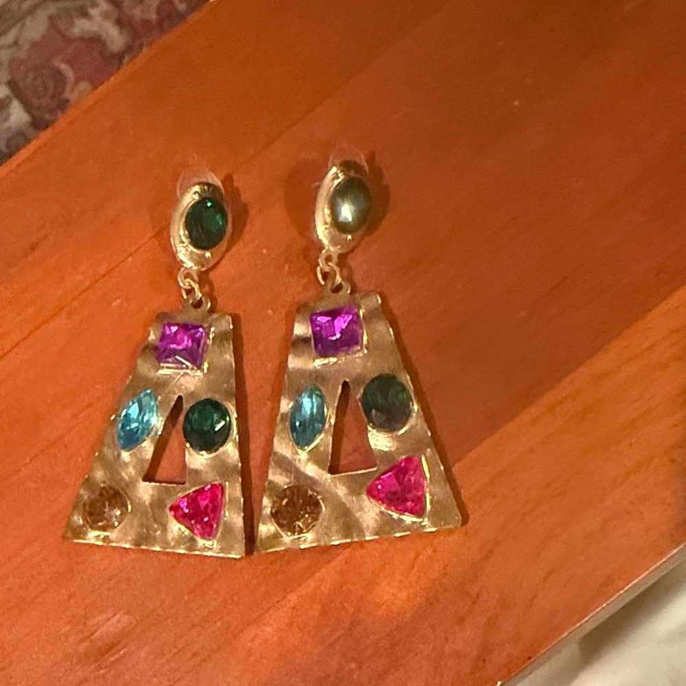 Elegant Gold and Multicolor Gemstone Earrings